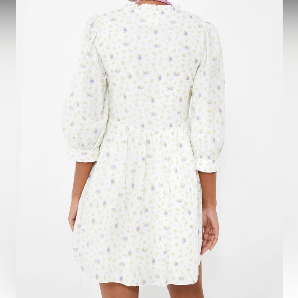 HYACINTH HOUSE

Sweet Floral Amelia Mini Dress - Picture 5 of 10